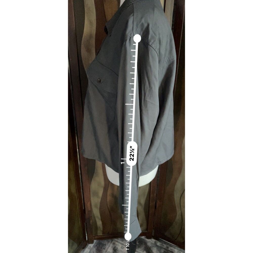 Universal Thread Utility Button Down Shirt. Size … - image 4